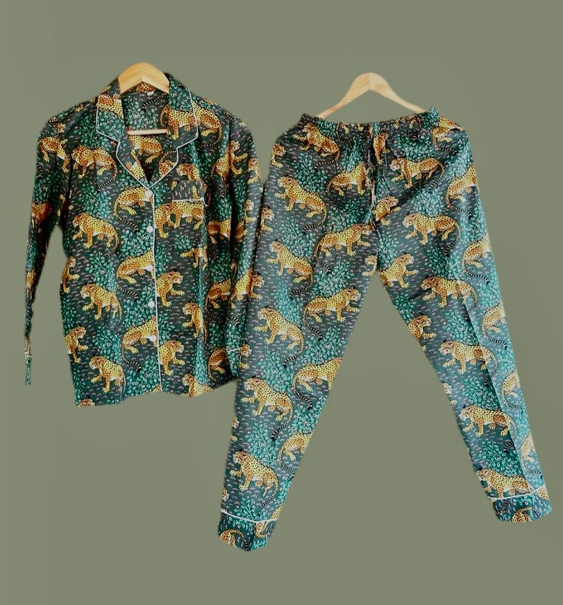 The Cheetahs Long Pants Pajamas Sets