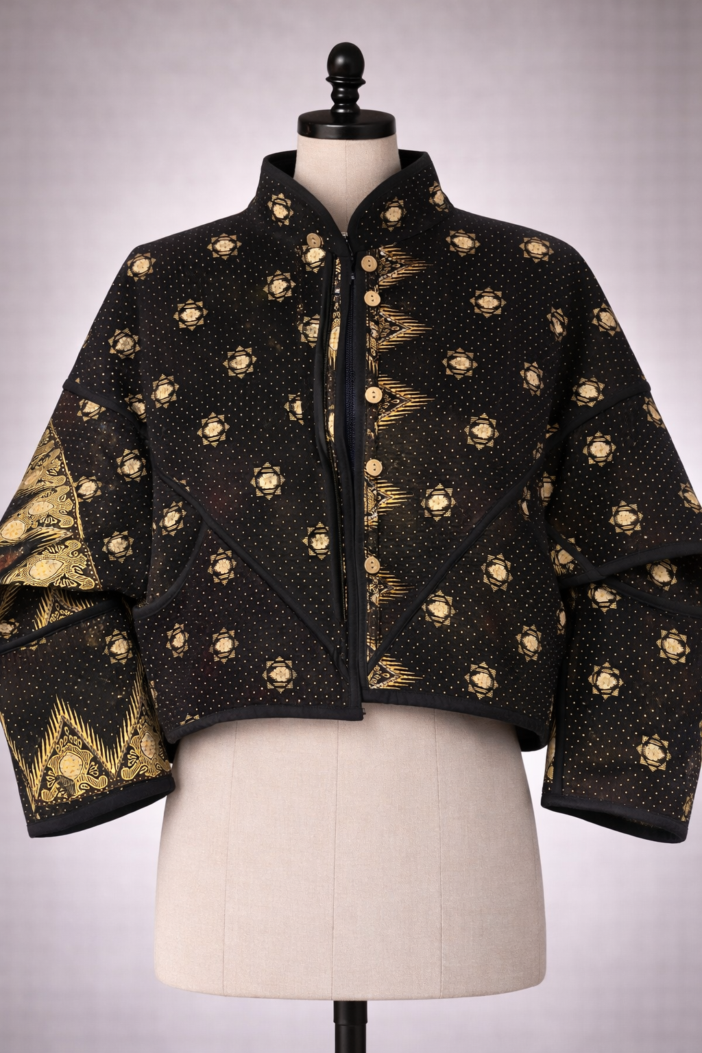 Cropped Quilted Patchwork Kantha Jacket - Kim